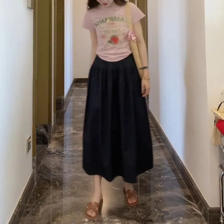 时尚设计款卡通草莓印花+短袖温柔风百搭半身裙LK2502889