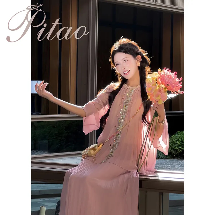 杜屁屁桃PITAO原创【豆蔻少女】秋新款女长袖百搭休闲时尚上衣半裙