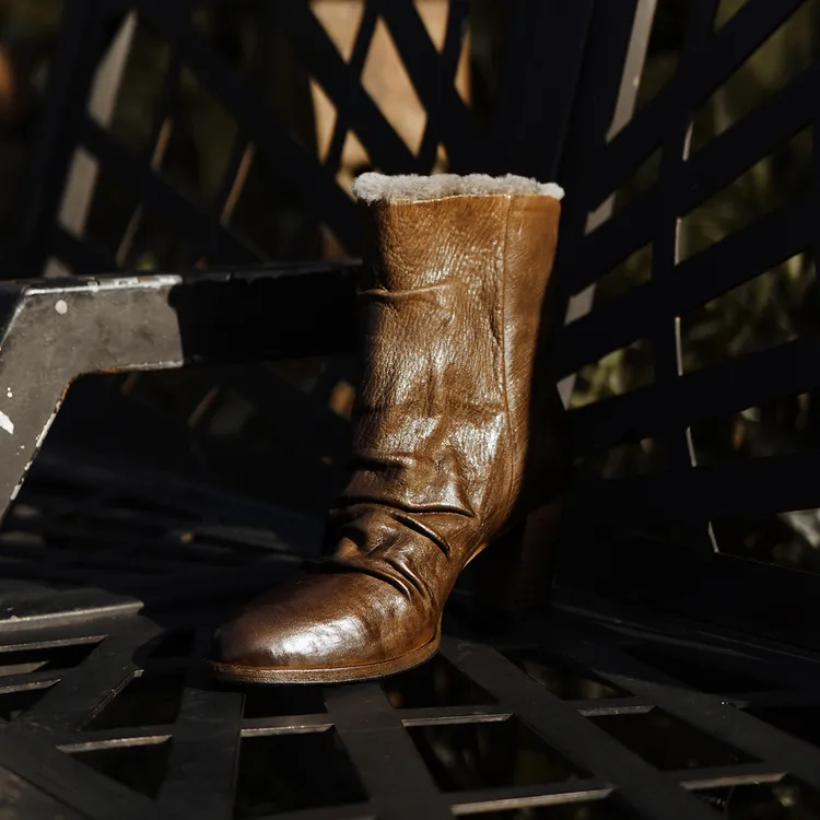 马皮法式复古冬季英伦风褶皱短靴真皮粗跟增高时尚加绒中筒短靴