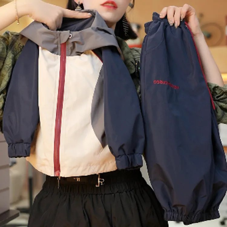 儿童秋季冲锋衣套装2025新款男女童运动休闲开衫外套爆款两件套潮