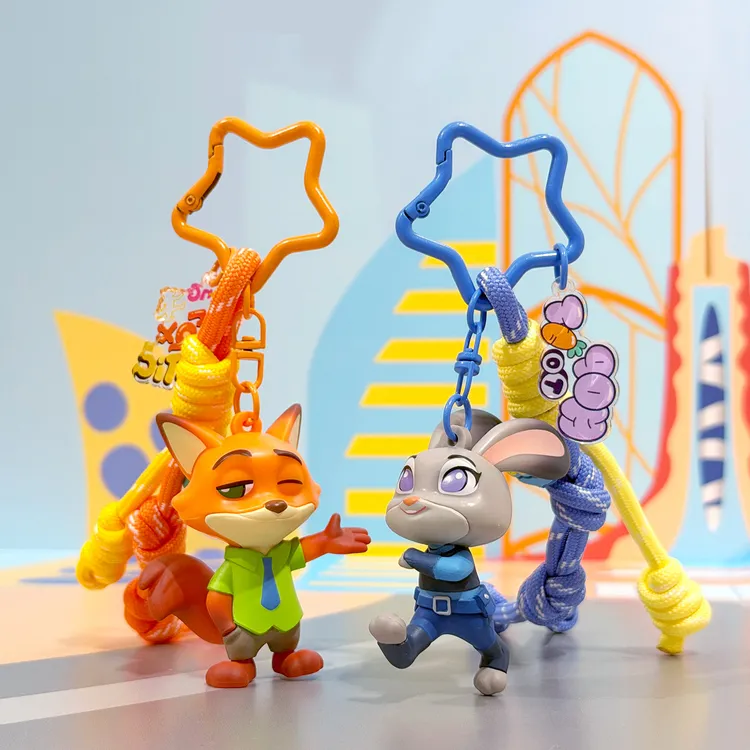 热卖爆款疯狂动物城尼克朱迪豹警官玩偶公仔钥匙扣链包包钥匙挂件