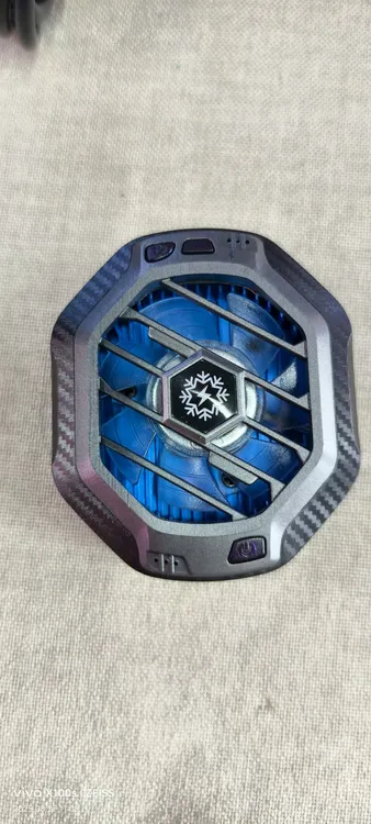 手机散热器双档调节可关灯适用于游戏直播