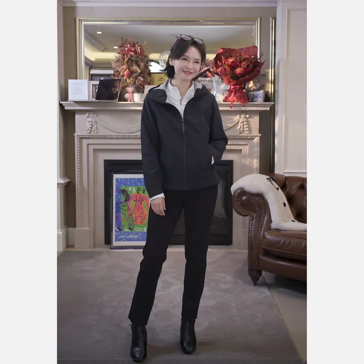 我是摩羯  青苹果乐园 50D四面弹防风防水保暖连帽秋冬外套