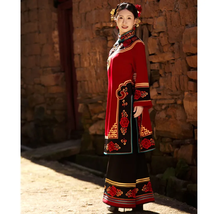 古夷邝氏复古民族风重工刺绣大长款套装传统红色新娘中国风宫廷