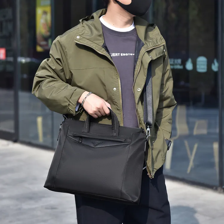 单肩斜跨包男士公文包商务休闲手提包牛津布男背包防水时尚休闲肩