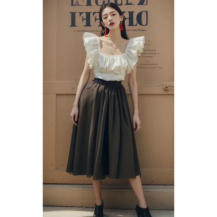 上衣女2025新款爆款夏装减龄洋气独特别致绝美白色方领小飞袖衬衫