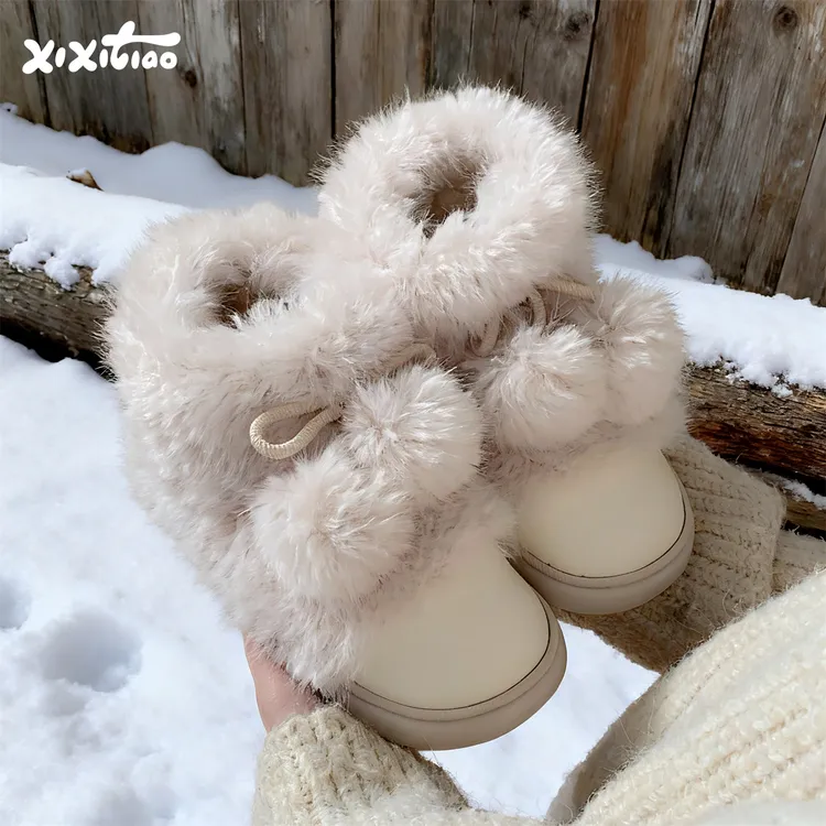 细细条 毛毛雪地靴女冬天外穿韩系可爱毛球保暖防滑加绒东北棉鞋
