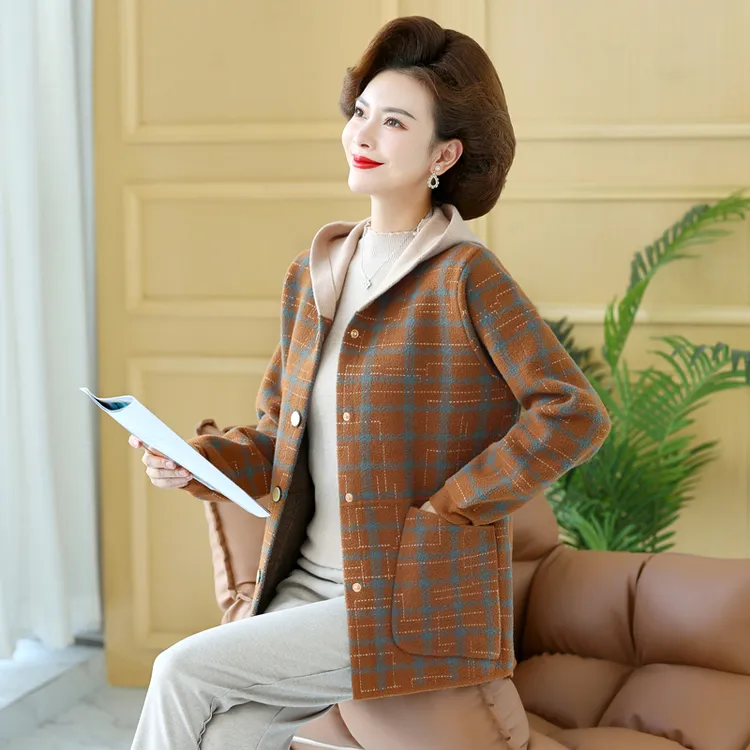 罗蒙中老年女装春秋格子外套连帽开衫宽松洋气上衣服中年妈妈秋装