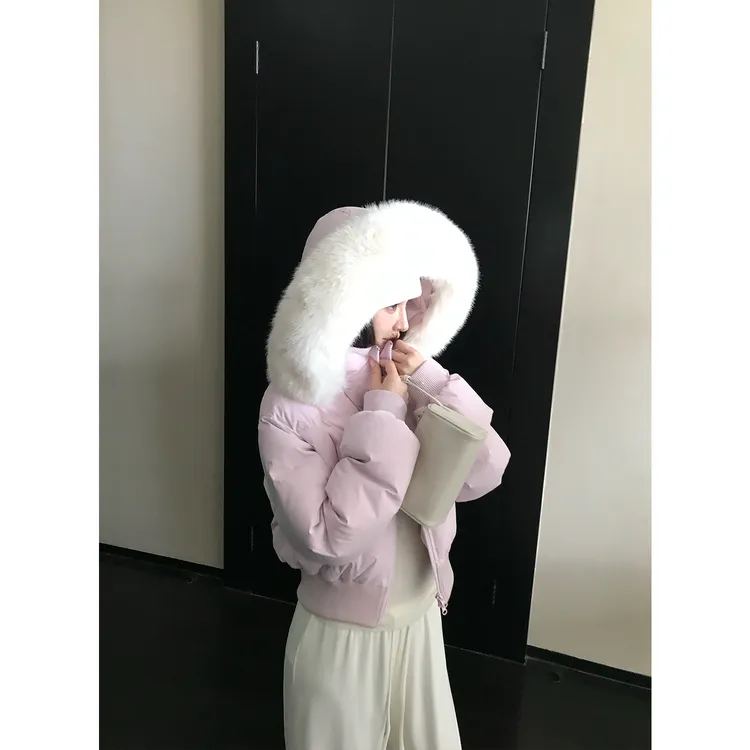 SKK爆款新色返场!'芬兰雪境'蓬90白鸭绒环保狐狸毛毛领羽绒服