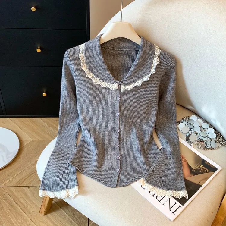 蕾丝拼接娃娃领设计感喇叭长袖开衫女秋冬2025新款修身针织衫上衣