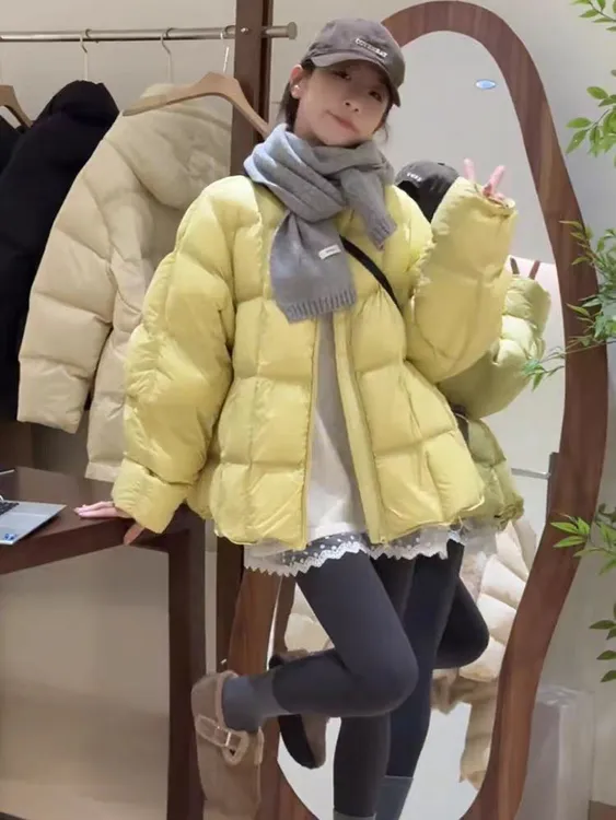 圆领秋冬女款网红加厚棉衣款落肩袖常规保暖短款时尚休闲百搭女士