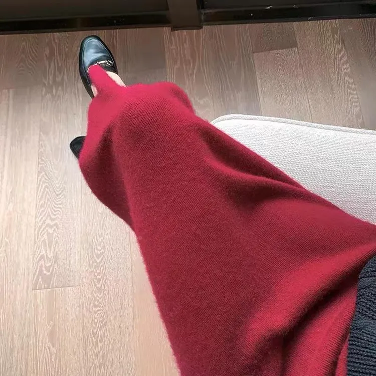 安可拉红色针织半身裙女春秋冬2025新款小个子加厚直筒包臀一步裙