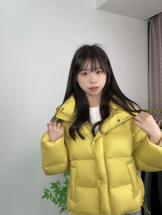 新国标95白鸭绒短款女款女连帽缎面收腰百搭潮流保暖运动羽绒服