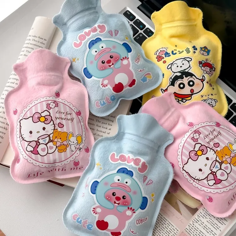 新款Hello Kitty植绒注水热水袋卡通学生上课随身暖宝宝热敷肚子