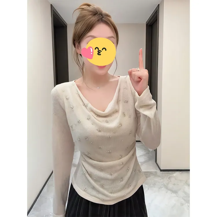 大码女装设计感荡领烫钻针织衫女2025秋季微胖mm长袖收腰显瘦上衣