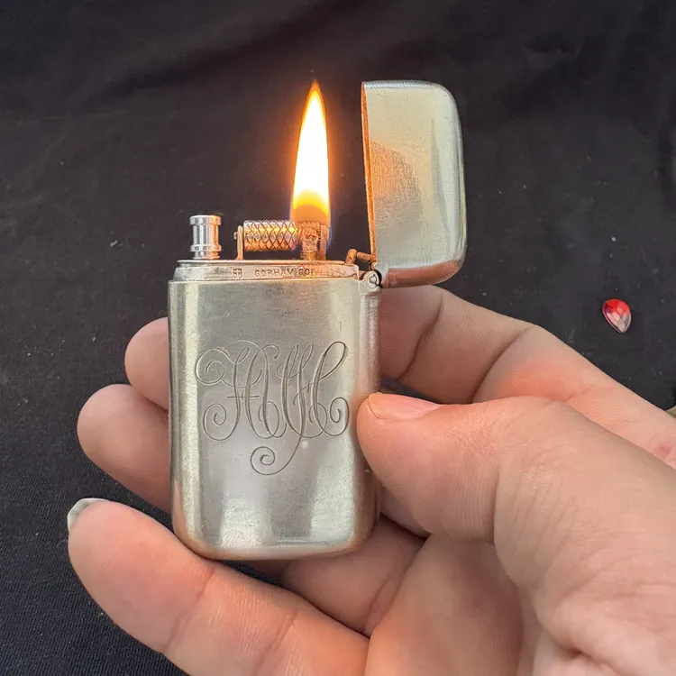 英国镍银古董盒纯银胆煤油打火机