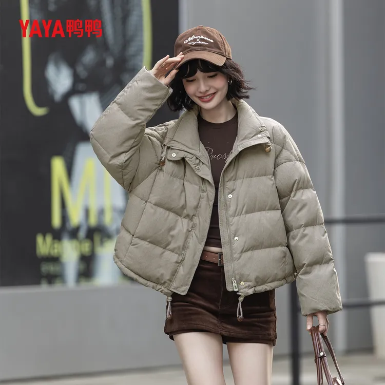 鸭鸭短款90白鸭绒时尚休闲百搭女士白鸭绒短款羽绒服YE4B715082N