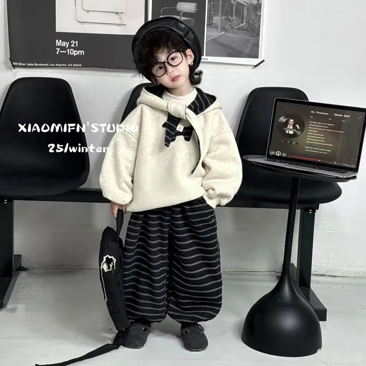男童冬季加绒加厚套装2025新款洋气小童宝宝卫衣休闲条纹裤保暖潮