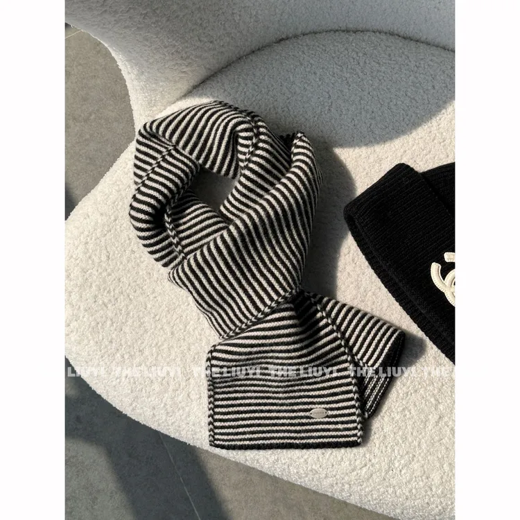 【LIUYI】羊毛混纺撞色条纹保暖百搭围巾2865