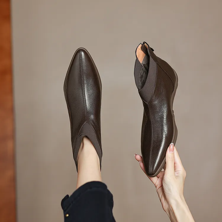 4CM，头层羊皮时装靴粗跟单靴英伦风短靴尖头女士尖头粗跟真皮加绒