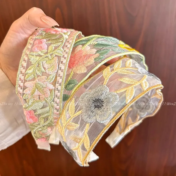 新中式刺绣花朵发箍女2024新款高级感精致民族风碎发头饰发卡头箍