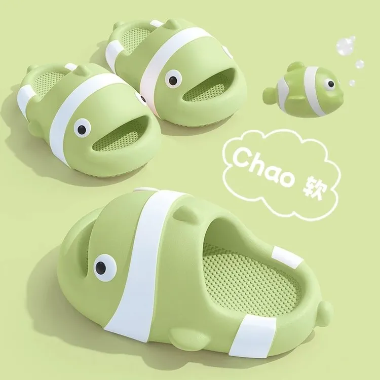 C夏天网红女夏季踩屎感室内家居防滑家用卡通亲子凉拖外穿外穿上