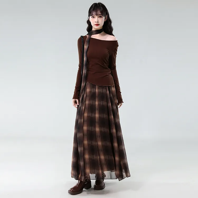 早秋韩系穿搭复古套装裙女秋冬长袖斜肩露肩T恤格子半身裙两件套