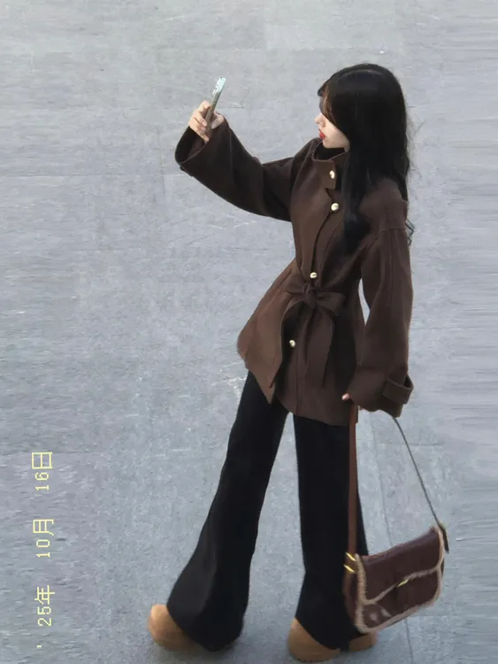 2025秋冬韩系高级感立领系带收腰显瘦毛呢外套搭配休闲裤两件套潮