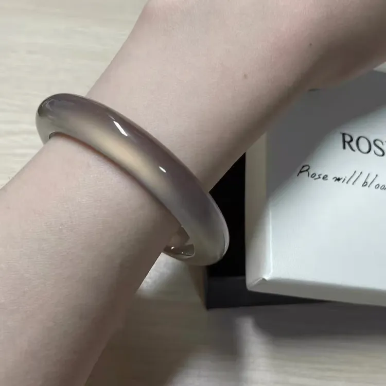 非金属仿水晶手链 正圈女款显白气质之选