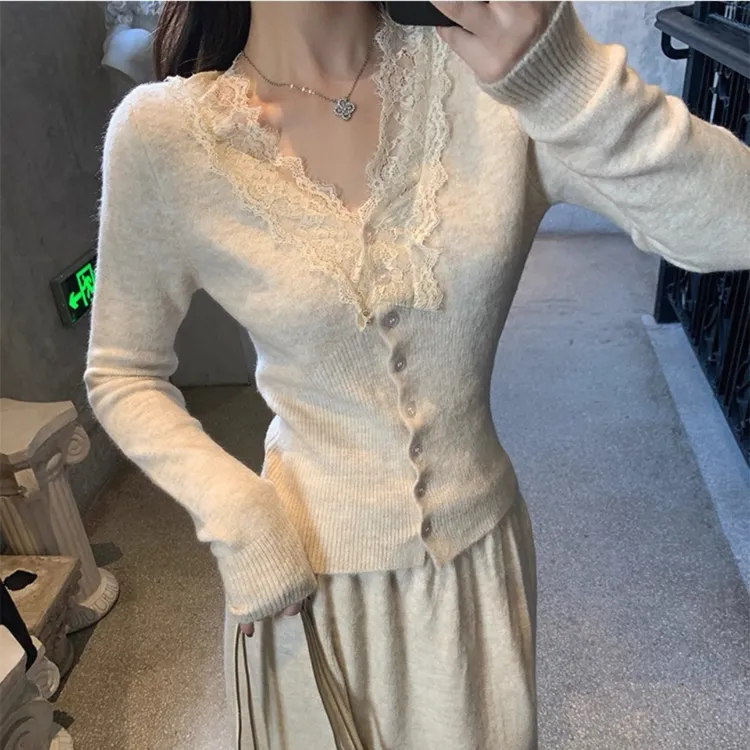 韩系小个子穿搭蕾丝v领拼接开衫毛衣女法式气质高级感半身裙套装Y