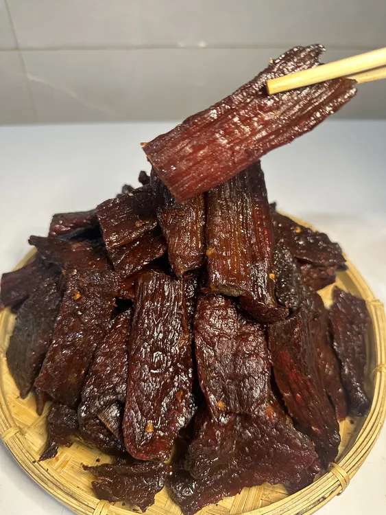 德宏保月傣家牛干巴薄片微辣