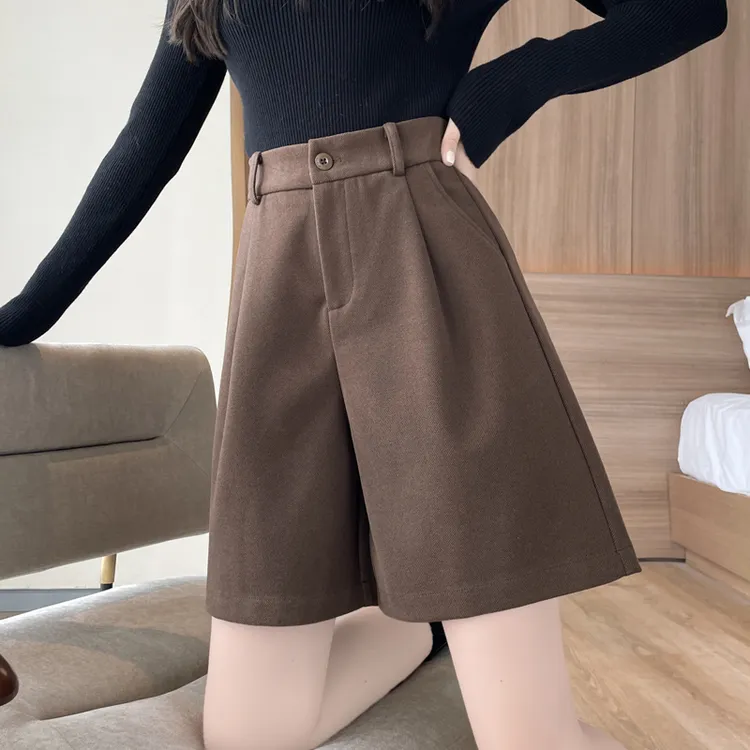2025咖色毛呢五分短裤女秋冬外穿高腰a字显瘦休闲阔腿五分靴裤子