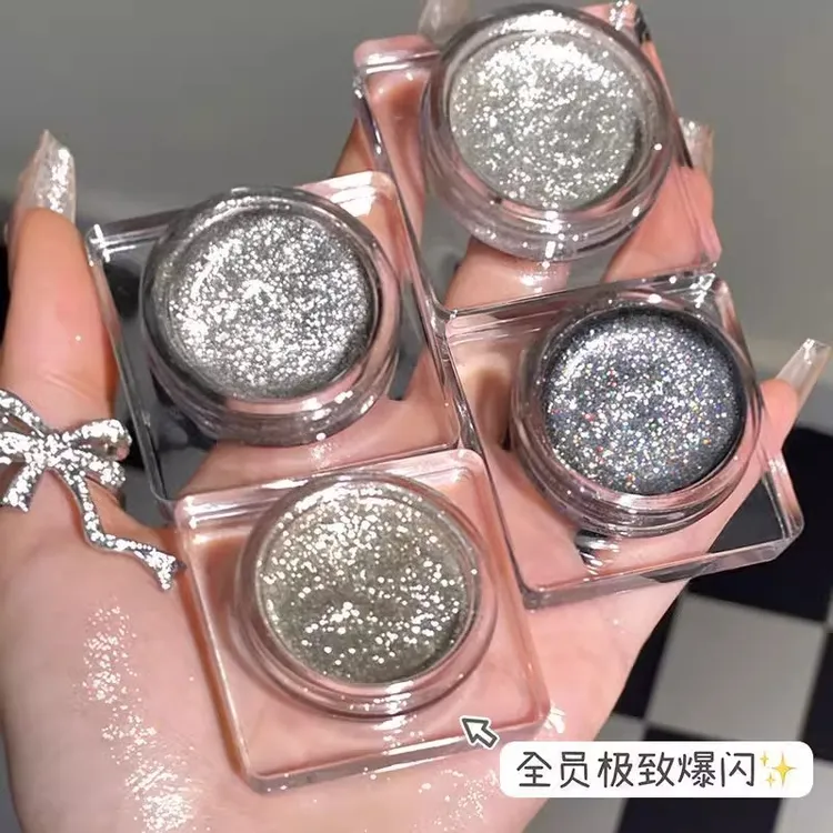 液体牛郎绝了！爆闪碎钻眼影啫喱亮晶晶珠光超闪截断式高光提亮液