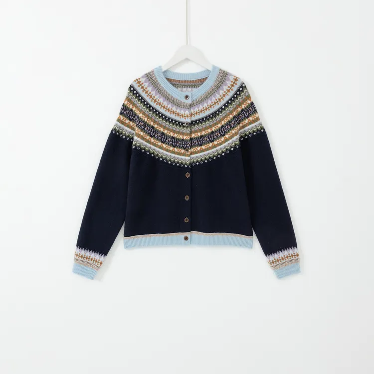 几里与麻 北欧复古提花毛织开衫 衣长53胸围100 2113041