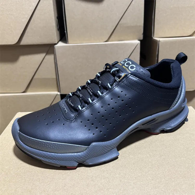 爱步ECCO男女款大经典健步户外防滑低帮系带透气轻便运动鞋091504