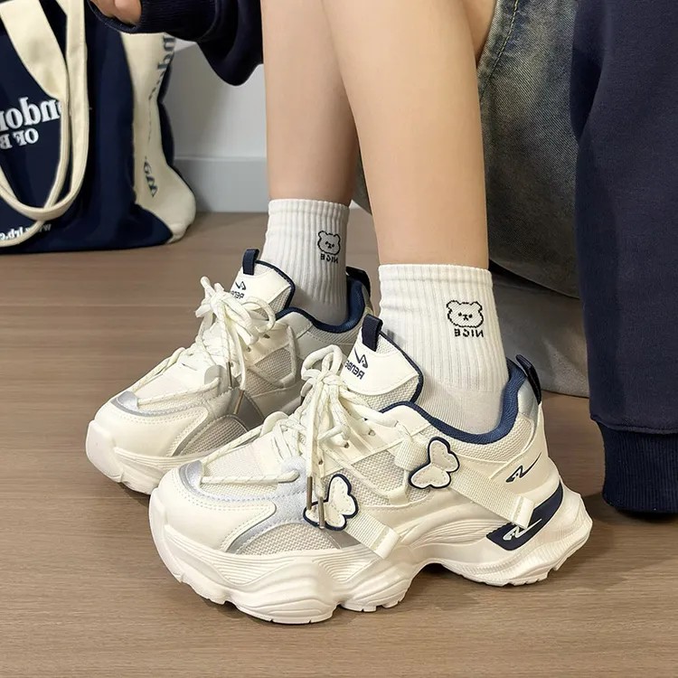 人本透气运动鞋女款爆款2025新款厚底鞋子百搭网面韩版老爹鞋女鞋