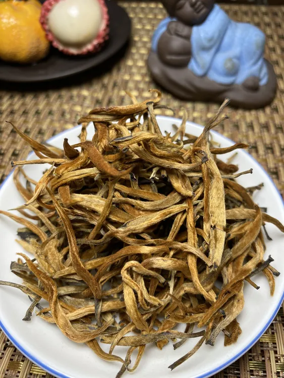 云南临沧凤庆滇红大金针红茶单芽全针蜜实惠袋装