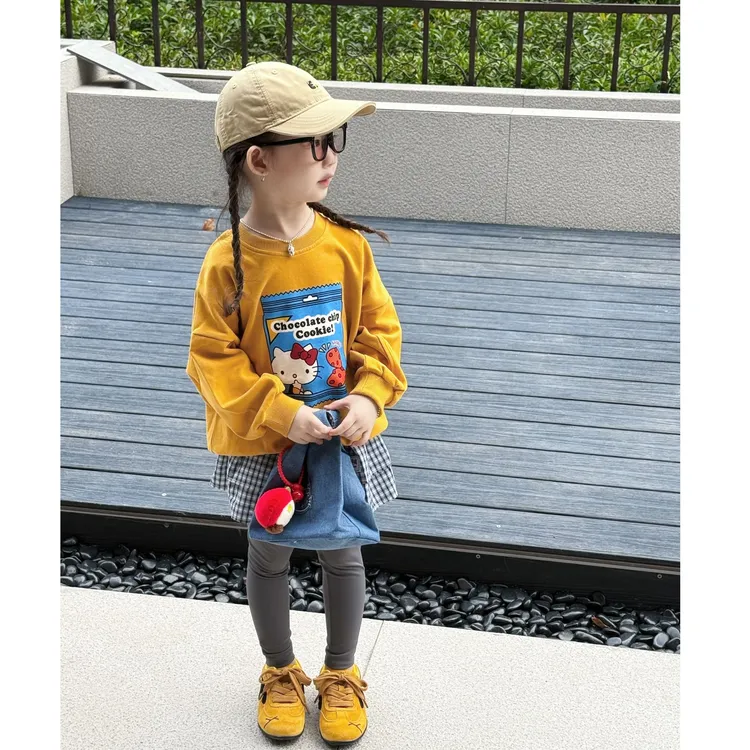 2025秋季新款女童卡通洋气卫衣时髦鲨鱼打底裤格子屁帘三件套