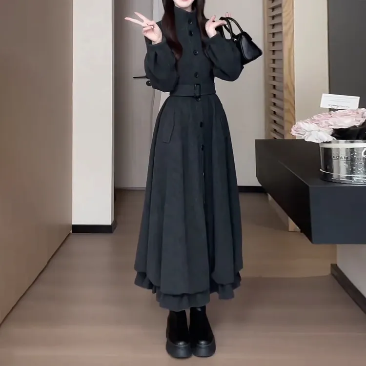 初冬巨好看的灰色高领连衣裙子女春2026新款过年战袍高级感西装裙