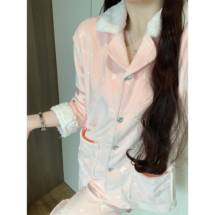 粉蝴蝶海岛绒睡衣女秋冬季高级感加绒加厚保暖家居服冬天厚绒套装