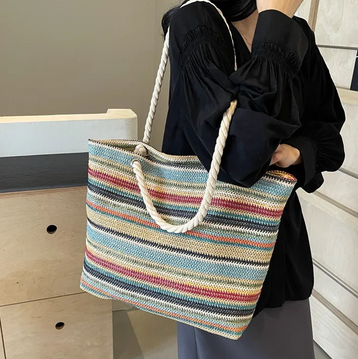 夏季小众设计彩虹托特包包2024新款时尚女式大容量海边编织单肩包