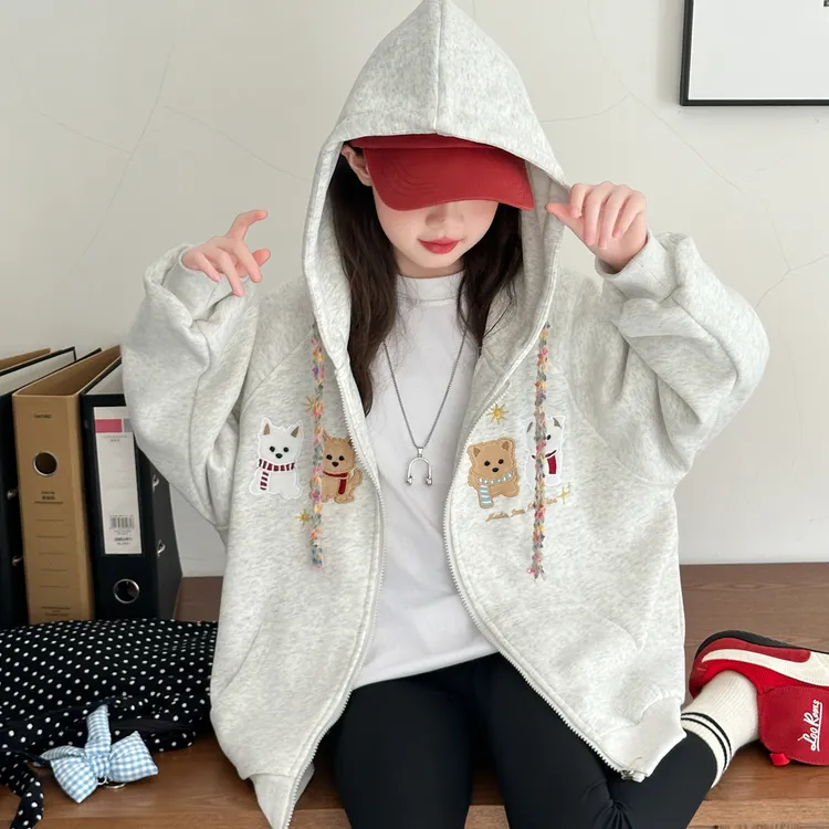女童外套8-16岁洋气上衣植绒绣花拉链衫外套女宝潮酷痞帅童装R100
