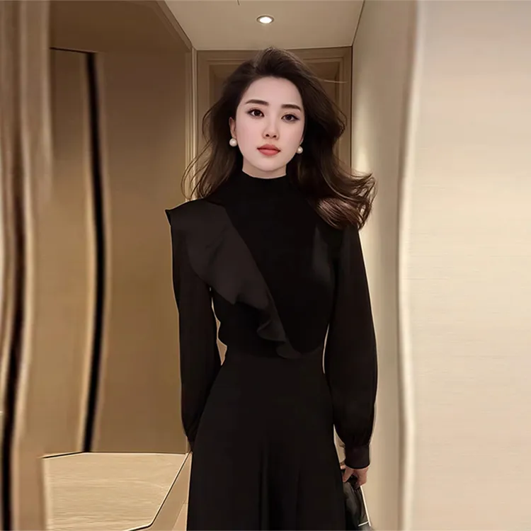 设计感小众超好看独特T恤女2025秋季新款女装半高领欧货爆款上衣