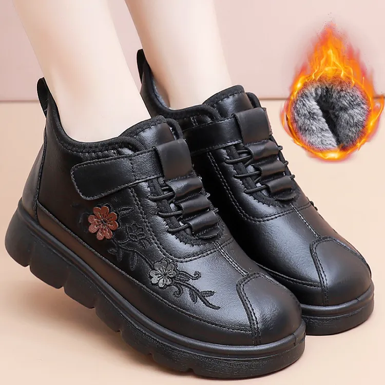 冬季老北京布鞋女棉鞋加绒加厚保暖老人棉靴防滑软底中老年妈妈鞋