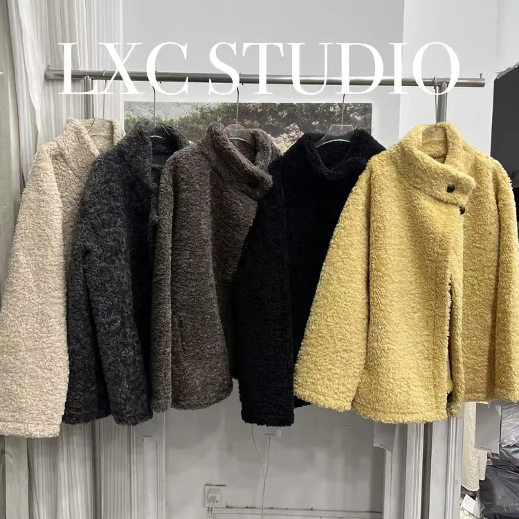 YA【8086】波卡尔·高级感怒推自留半高领毛外套