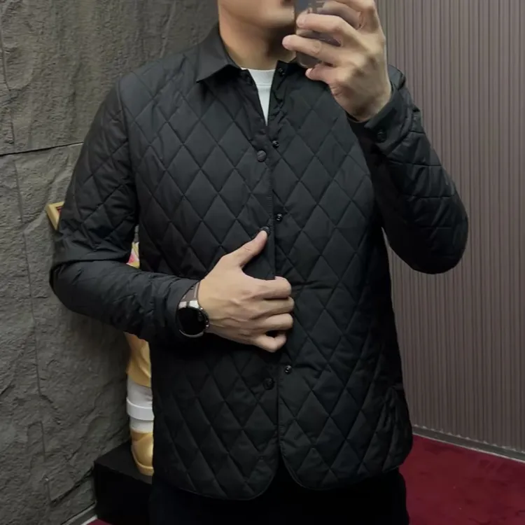 2025冬季新款男士棉服潮流翻领菱形格轻薄短款修身纯色韩版外套棉