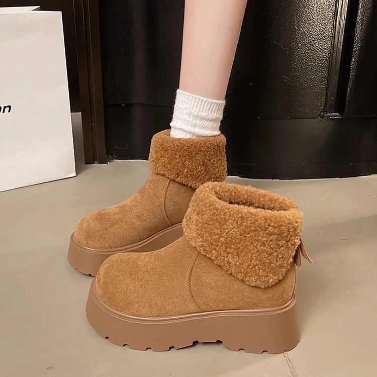 冬季加绒保暖短筒棉靴女2025新款复古百搭厚底小个子增高加厚短靴