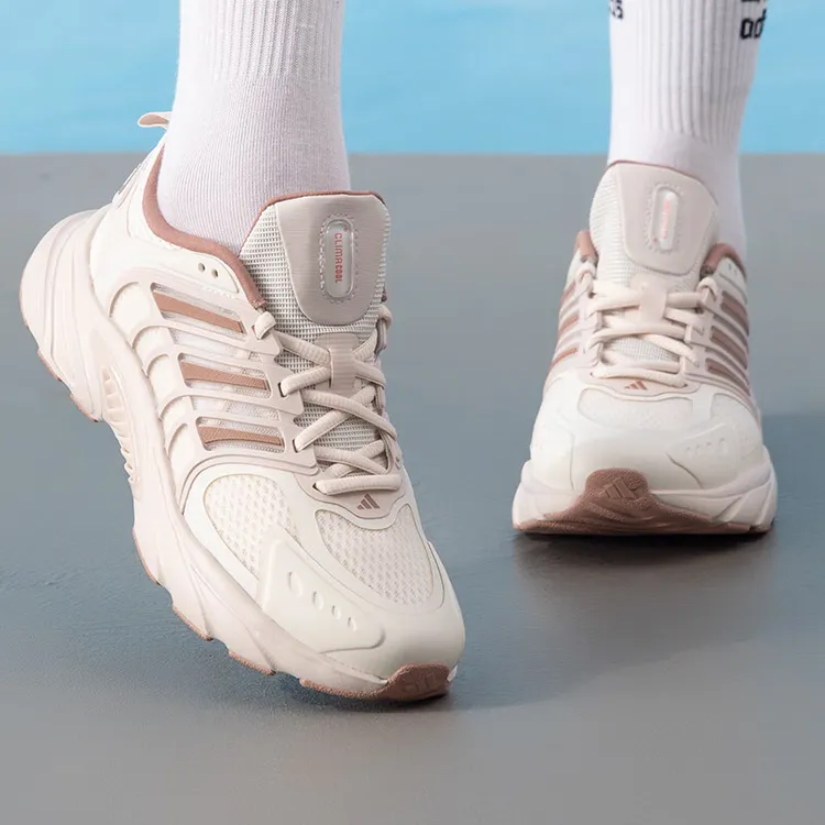 adidas/阿迪达斯女新款运动鞋CLIMACOOL清风鞋轻便透气舒适跑步鞋
