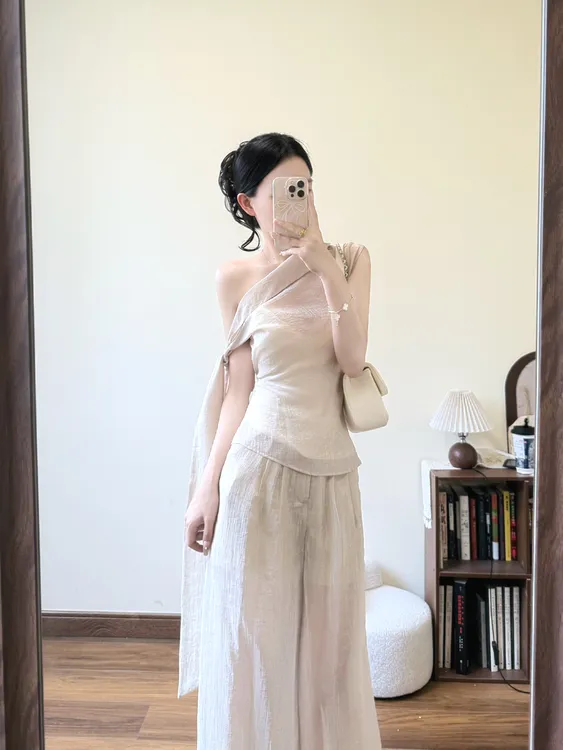 2025夏季新款时尚套装气质显瘦洋气休闲百搭性感辣妹外穿两件套女