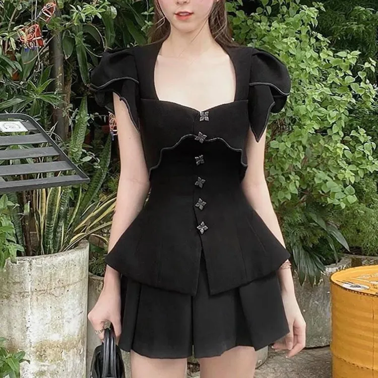 炸街小香风套装2025夏季新品泡泡袖上衣百褶短裙高级感西装两件套